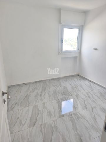 קיבוץ גלויות 418