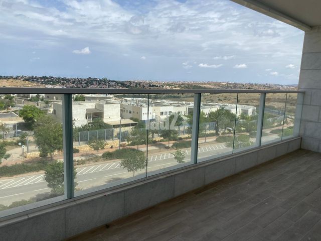 אלישע 10