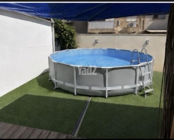 התפוצות 17