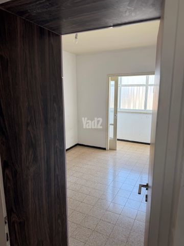 ביאליק 27