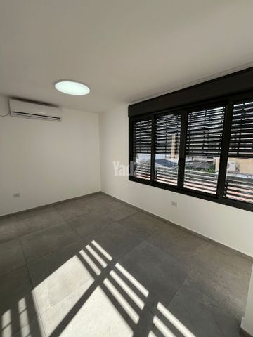 יעבץ 5