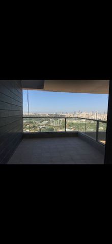 חיים בר לב 19