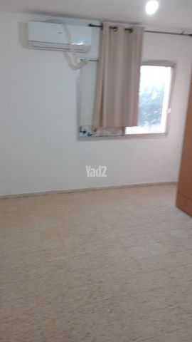 שכונת שז"ר 813