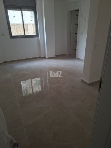 יורדי הסירה 14