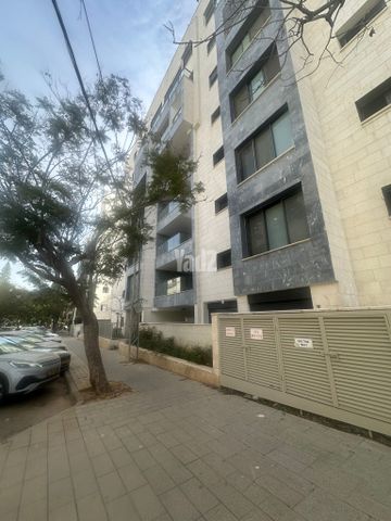 דירה
