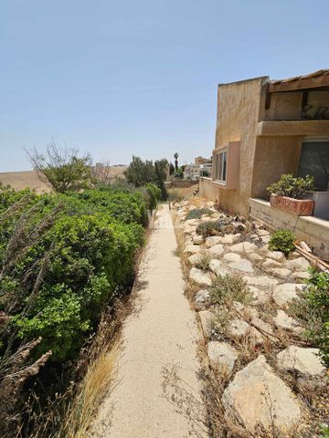 תרשיש 
