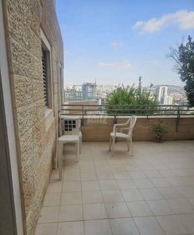 דירה למכירה בירושלים (תיווך) — 5