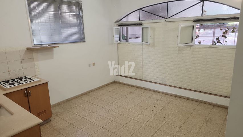 שעריים