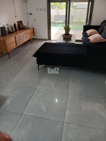 נתיבות מערב