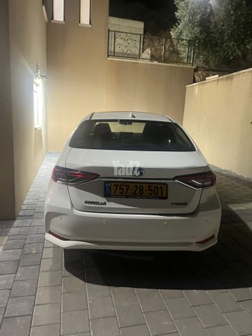 מודעת רכב טויוטה קורולה