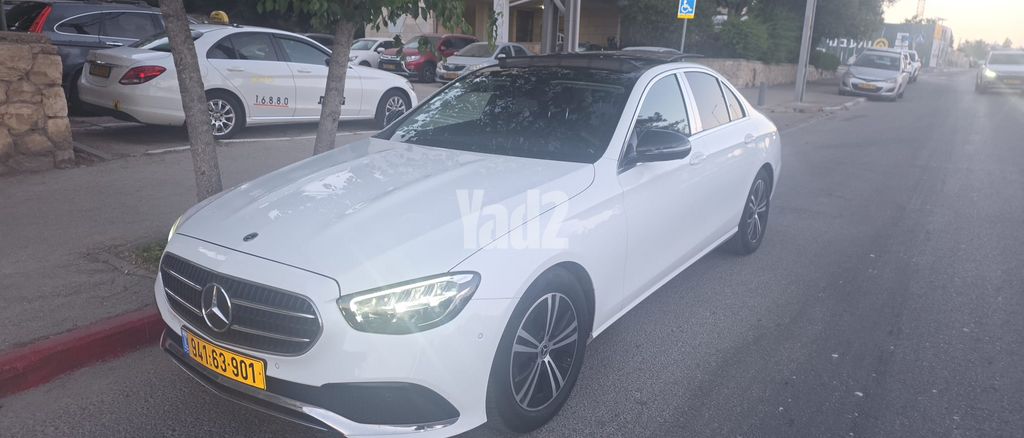 מודעת רכב מרצדס-בנץ E-class