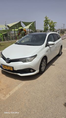 מודעת רכב טויוטה אוריס