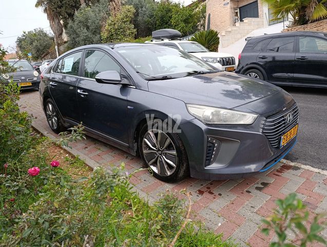 מודעת רכב יונדאי איוניק