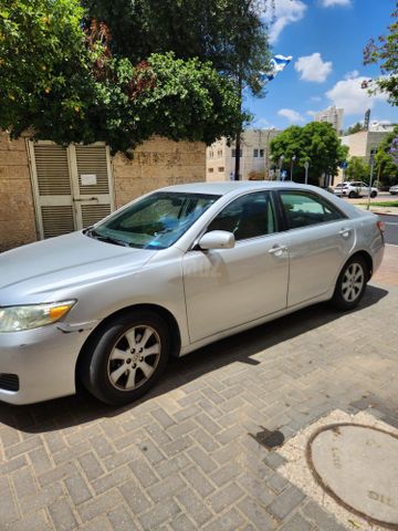 מודעת רכב טויוטה קאמרי