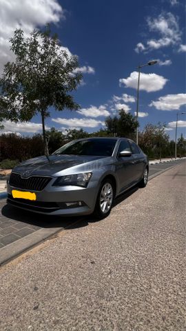מודעת רכב סקודה סופרב