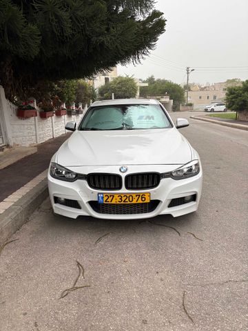 מודעת רכב ב מ וו סדרה 3