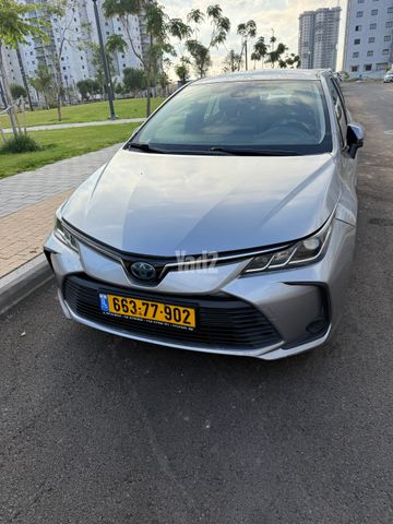 מודעת רכב טויוטה קורולה