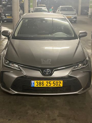 מודעת רכב טויוטה קורולה
