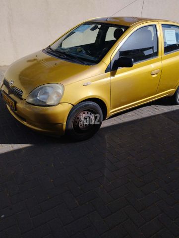 מודעת רכב טויוטה יאריס