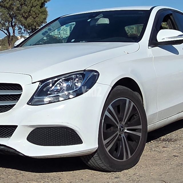 מודעת רכב מרצדס-בנץ C-class