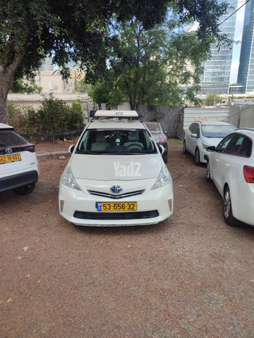 מודעת רכב טויוטה פריוס פלוס