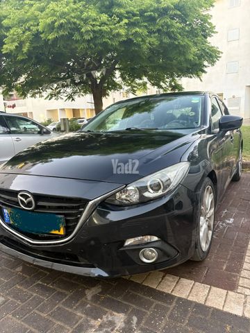 מודעת רכב מאזדה 3
