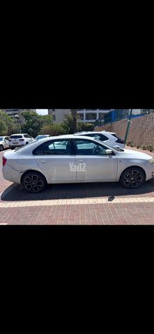 מודעת רכב סקודה ראפיד