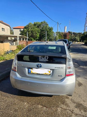 מודעת רכב טויוטה פריוס