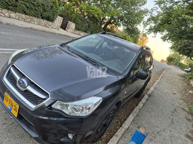 מודעת רכב סובארו XV