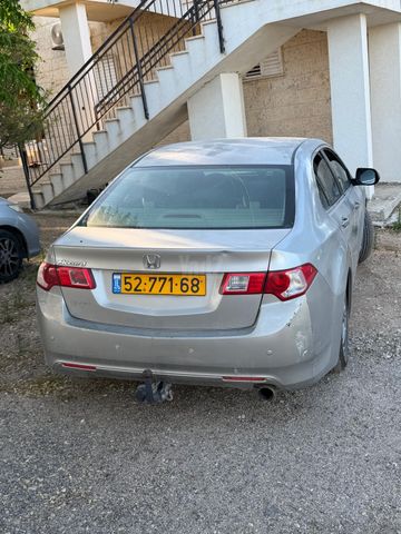 מודעת רכב הונדה אקורד