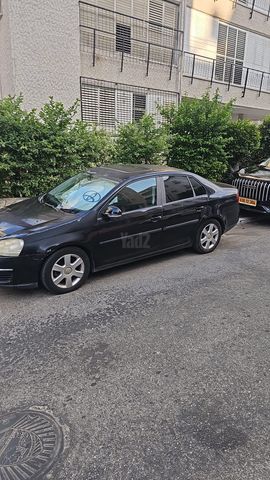 מודעת רכב פולקסווגן ג'טה