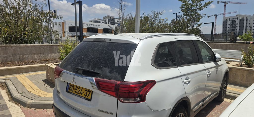 מודעת רכב מיצובישי אאוטלנדר