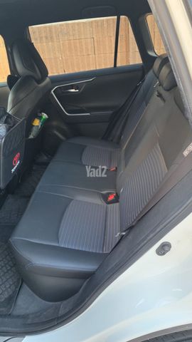 מודעת רכב טויוטה RAV4