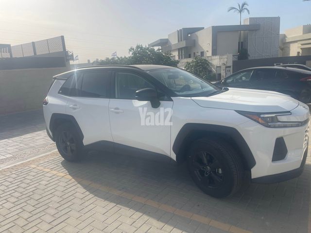 מודעת רכב טויוטה RAV4