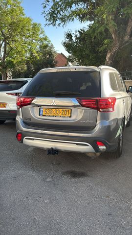 מודעת רכב מיצובישי אאוטלנדר