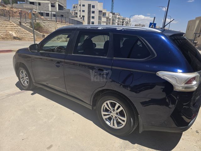 מודעת רכב מיצובישי אאוטלנדר