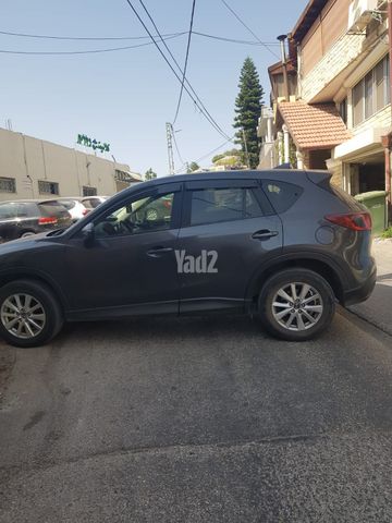 מודעת רכב מאזדה CX-5