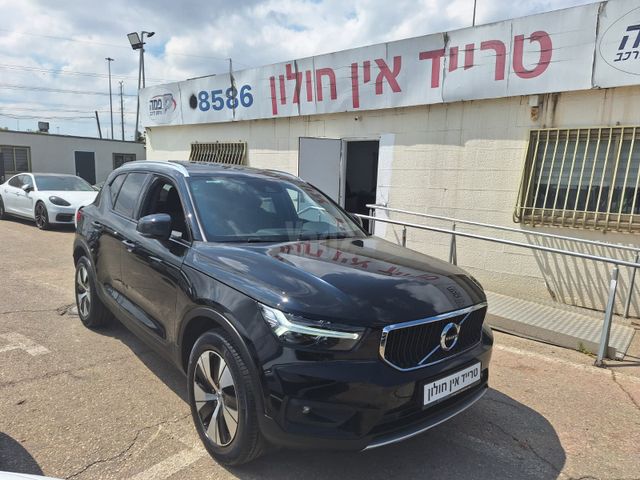 מודעת רכב וולוו XC40 1