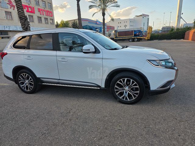 מודעת רכב מיצובישי אאוטלנדר