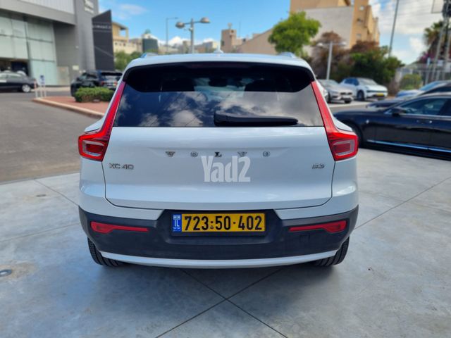 מודעת רכב וולוו XC40 1