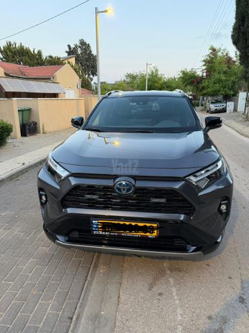מודעת רכב טויוטה RAV4