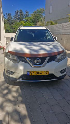 מודעת רכב ניסאן אקס טרייל