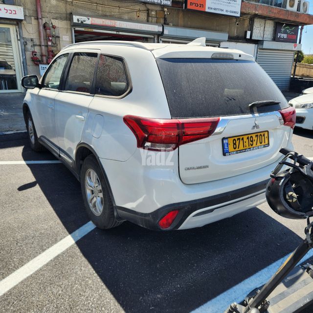 מודעת רכב מיצובישי אאוטלנדר 2