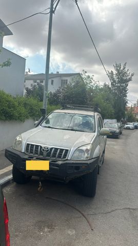 מודעת רכב טויוטה לנד קרוזר
