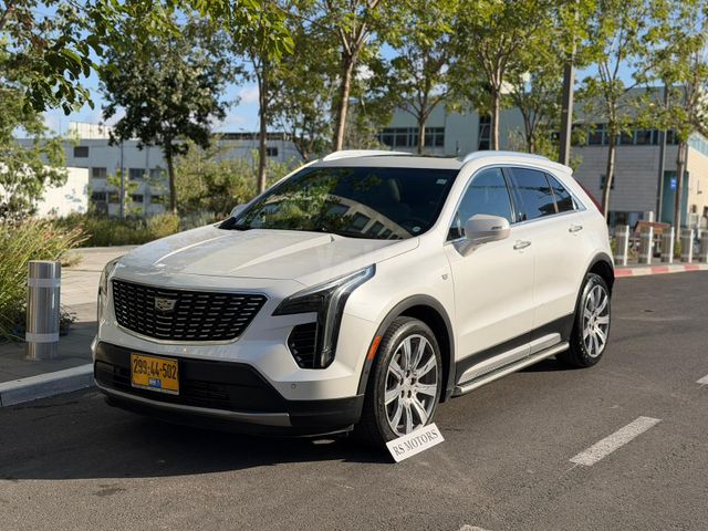מודעת רכב קאדילק XT4