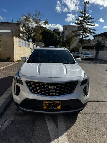 מודעת רכב קאדילק XT4