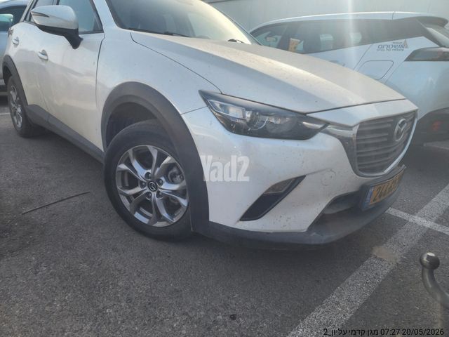 מודעת רכב מאזדה CX-3