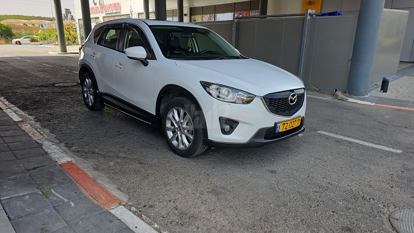 מודעת רכב מאזדה CX-5