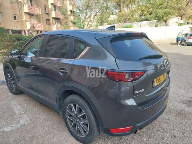 מודעת רכב מאזדה CX-5