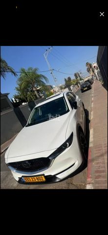 מודעת רכב מאזדה CX-5